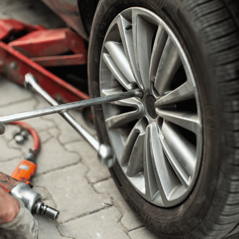 Towing Services in Benning Hills | Tire Change